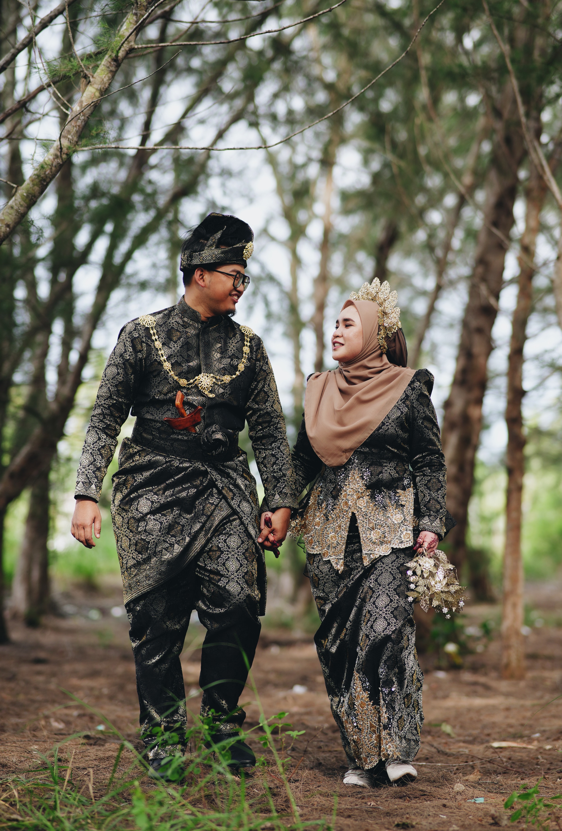 DR ANAS & DR FITRIYAH