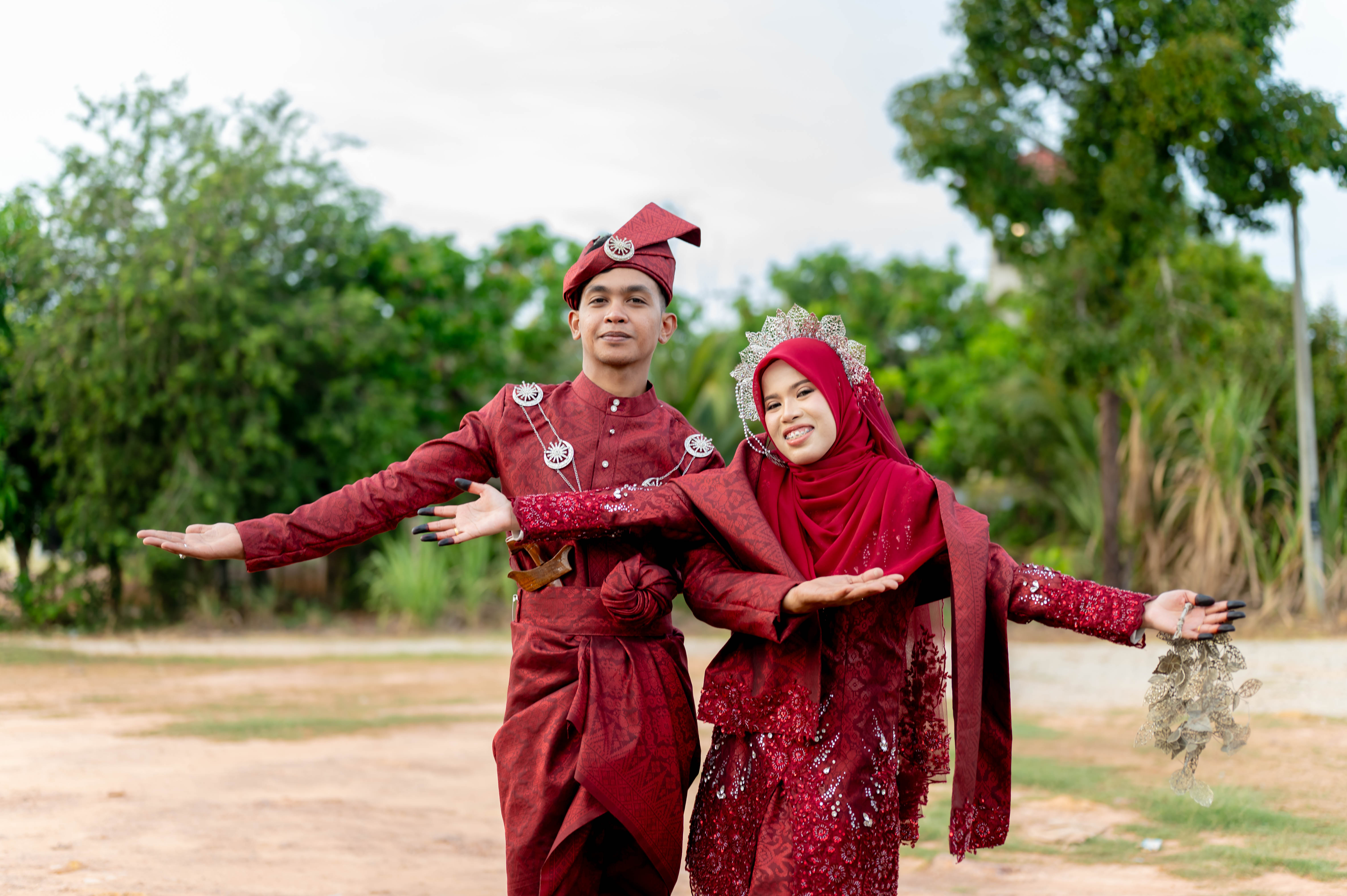 Izati & Ikmal • Sanding