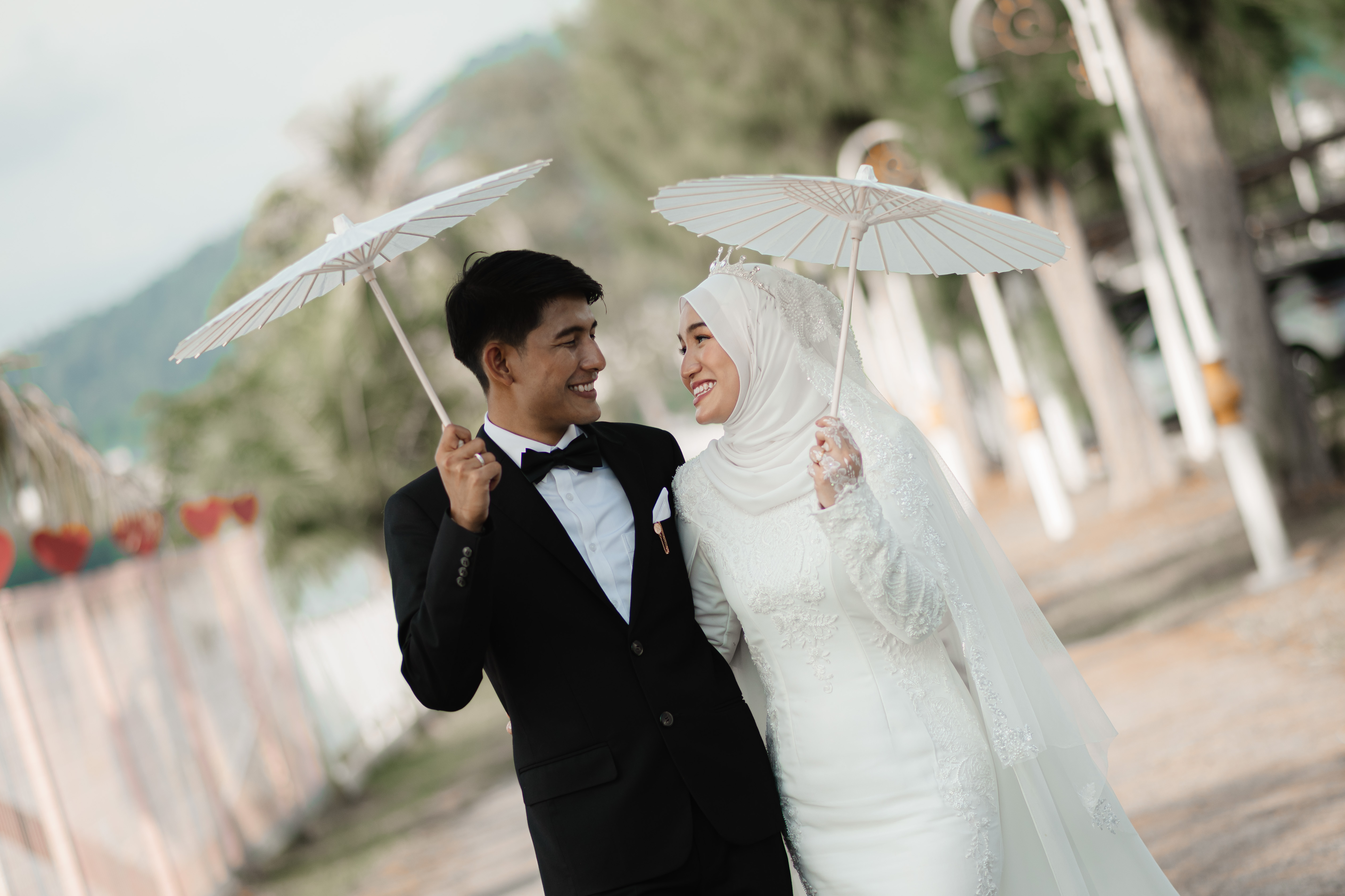 Aliff & Adiela - Bertandang