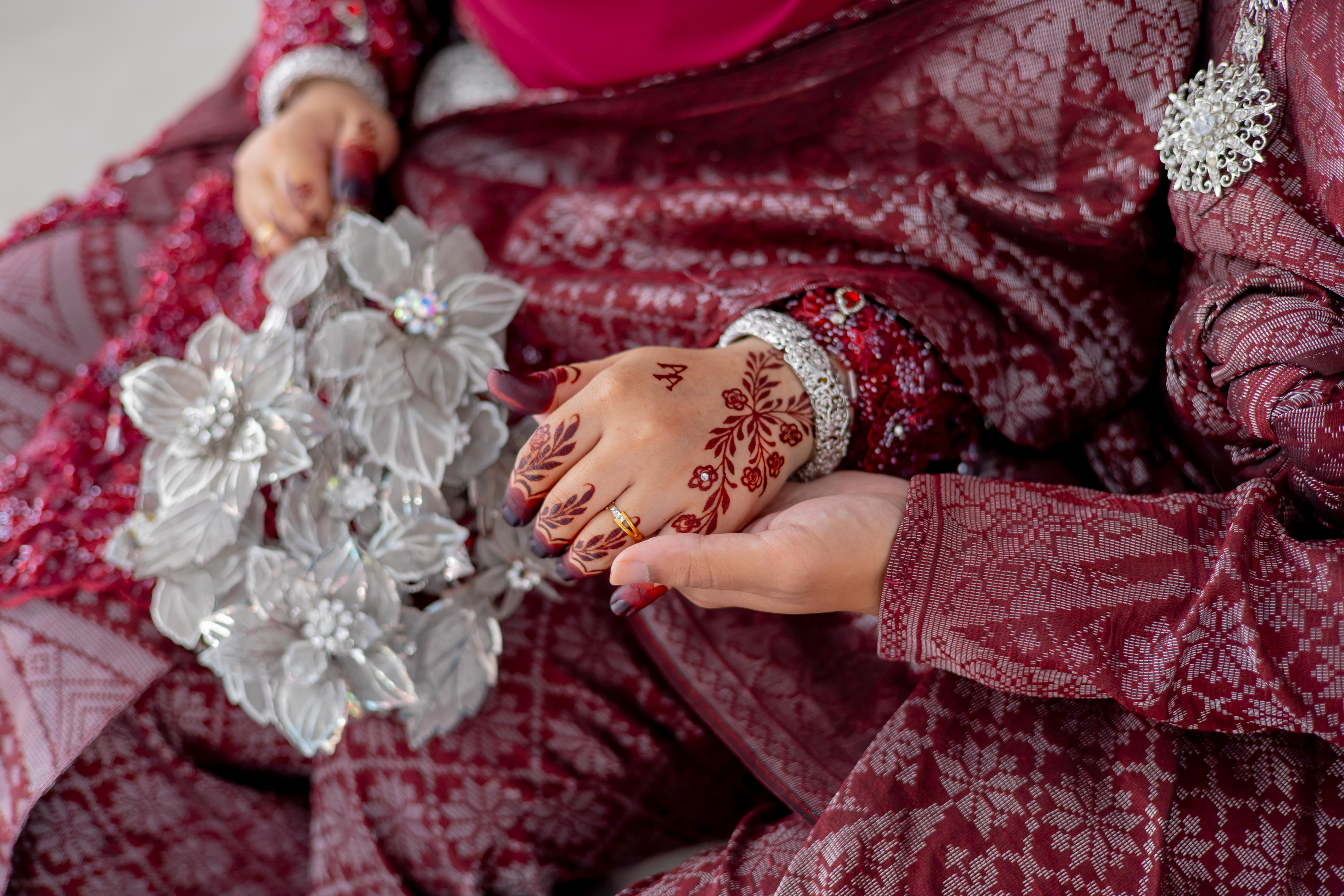NURULAIN HAZIRAH - NIKAH SANDING