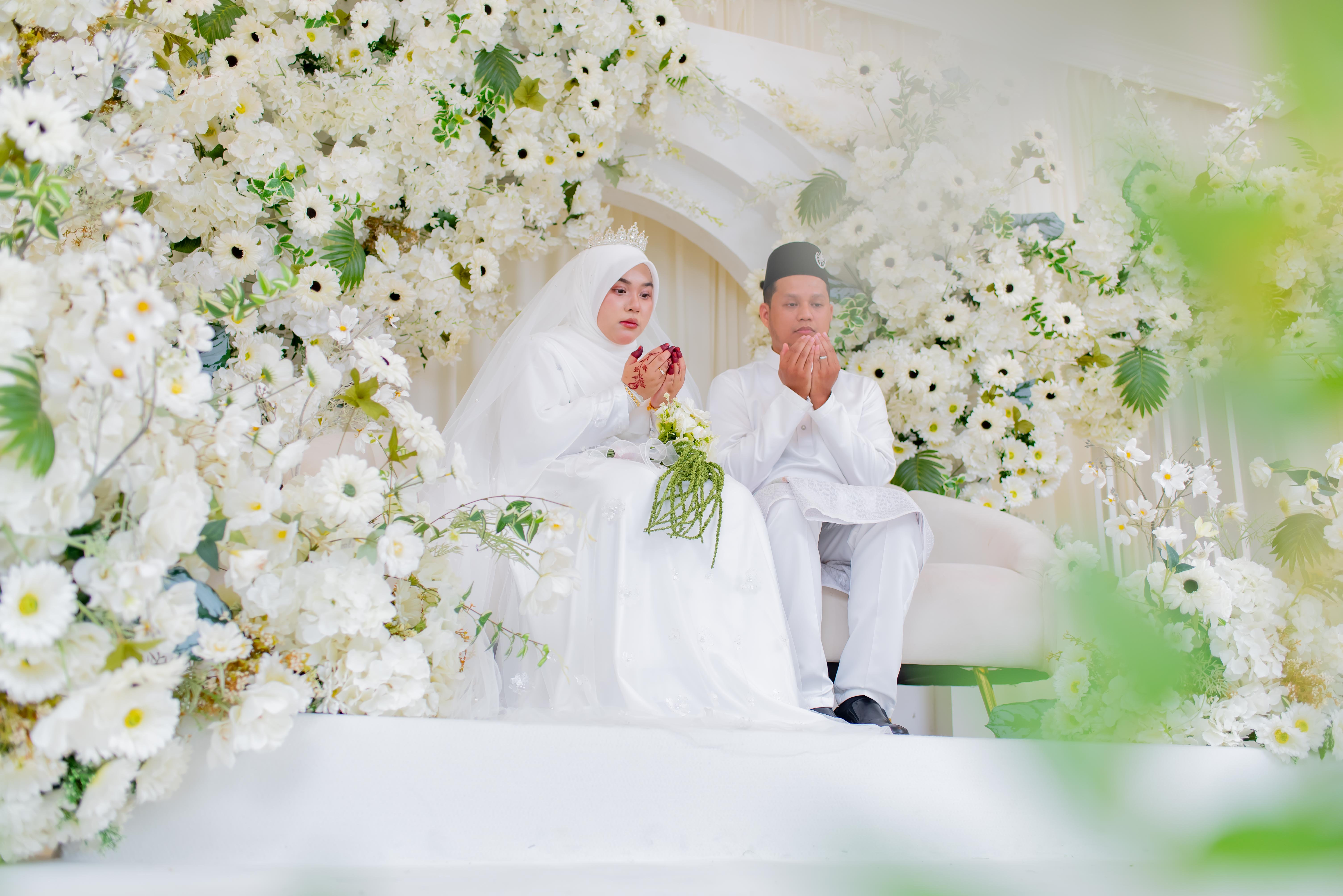 SITI AISYAH - NIKAH SANDING