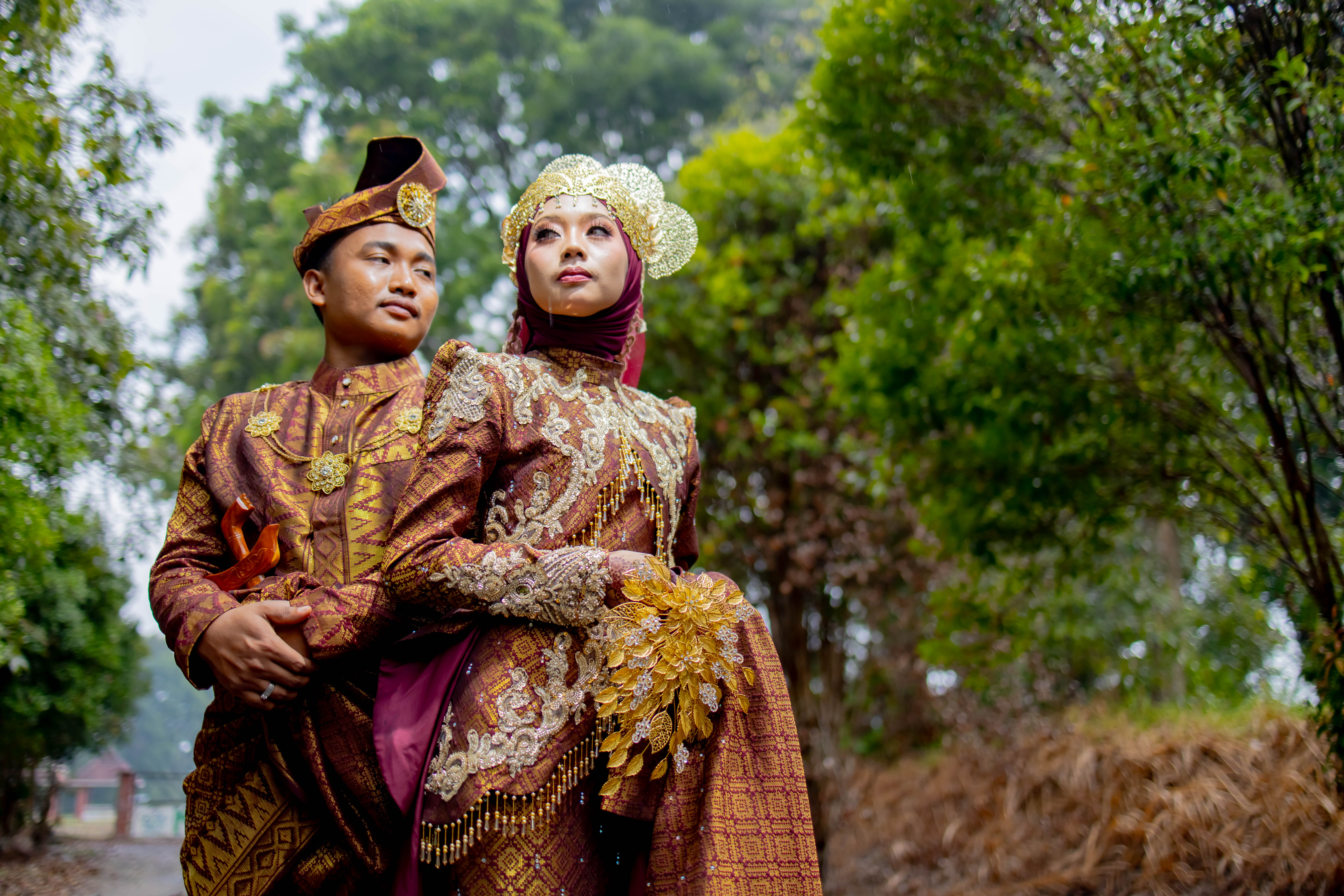 Ayu Nikah & Sanding
